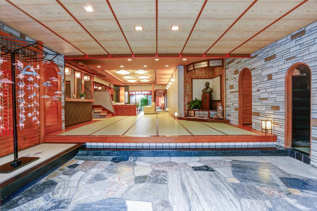 Ajiro Kanko Hotel Атами Экстерьер фото
